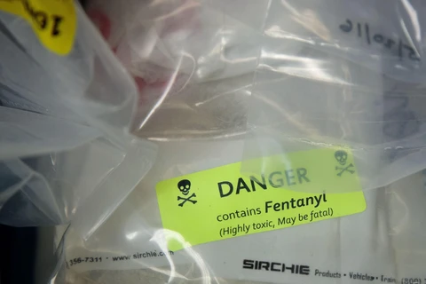 Mỹ cảnh báo thuốc phiện tổng hợp như fentanyl có thể được tuồn vào Australia qua đường bưu điện. (Ảnh: AFP/TTXVN)
