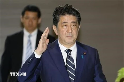 Thủ tướng Nhật Bản Shinzo Abe tại văn phòng ở Tokyo. (Ảnh: Kyodo/TTXVN)
