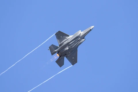  Máy bay chiến đấu tàng hình F-35. (Ảnh: THX/ TTXVN)
