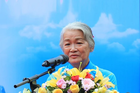 Nữ họa sỹ Đặng Ái Việt. (Ảnh: Xuân Khu/TTXVN)