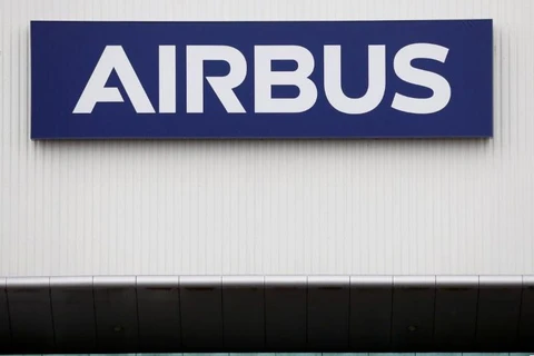 Khoảng 400 máy bay trực thăng của Airbus sẽ bị kiểm tra. (Nguồn: Reuters)