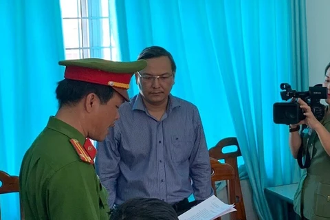 [Video] Phó Chủ tịch UBND thành phố Phan Thiết bị bắt tạm giam 
