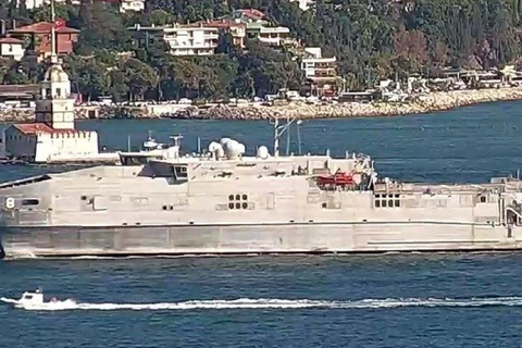 Tàu USNS Yuma của Hải quân Mỹ. (Ảnh: Sputnik/ TTXVN)