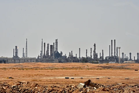 Nhà máy lọc dầu Aramco ở gần khu vực al-Khurj, phía nam thủ đô Riyadh của Saudi Arabia ngày 15/9/2019. (Ảnh: AFP/TTXVN)
