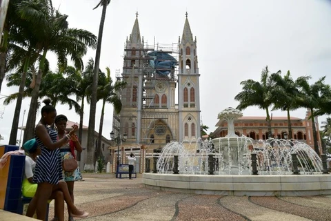 Nhà thờ Malabo được xây dựng theo phong cách tân gothic từ năm 1897-1916, một trong những điểm thu hút khách du lịch chính của miền trung châu Phi (Ảnh: AFP)
