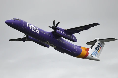Máy bay của hãng hàng không Flybe cất cánh từ sân bay ở Duesseldorf, miền tây nước Đức, ngày 24/9/2019. (Ảnh: AFP/TTXVN)
