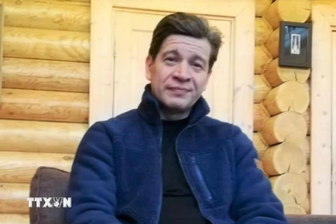 Giáo sư Vladimir Kolotov trả lời phỏng vấn TTXVN. (Ảnh: Bùi Duy Trinh/TTXVN)