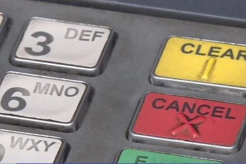 [Video] Bàn phím trên ATM có thể lây nhiễm chéo vi khuẩn, virus