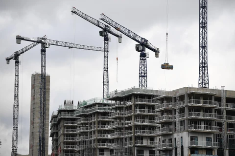 Lĩnh vực xây dựng tại Anh bị suy giảm mạnh. (Ảnh: AFP/TTXVN)
