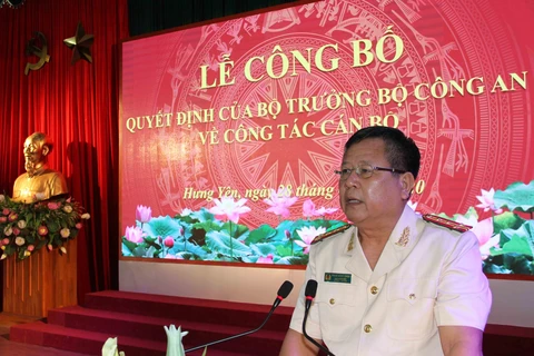Đại tá Phạm Đăng Khoa, Giám đốc Công an tỉnh Hưng Yên phát biểu tại buổi lễ. (Ảnh: Đinh Tuấn/TTXVN)
