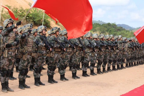 Quân đội Trung Quốc tại lễ khai mạc diễn tập quân sự Rồng Vàng 2020. (Ảnh: Nguyễn Hùng Vũ/TTXVN)