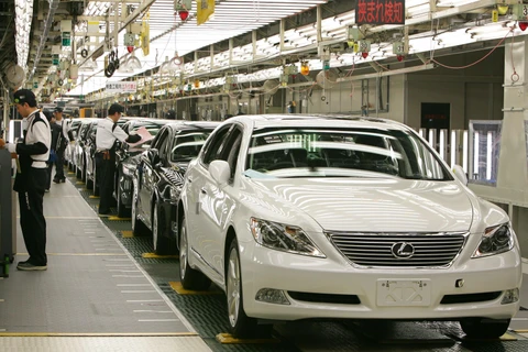 Ôtô mới lắp ráp tại một nhà máy của Toyota, ở Aichi, Nhật Bản. (Ảnh: AFP/TTXVN)