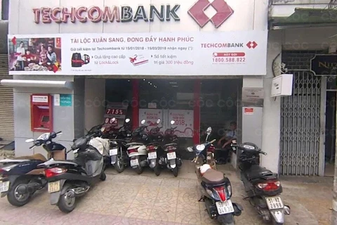 TP.HCM: Bắt đối tượng nữ cướp hơn 2 tỷ đồng của ngân hàng Techcombank