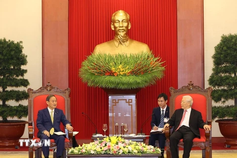 Tổng Bí thư, Chủ tịch nước Nguyễn Phú Trọng tiếp Thủ tướng Nhật Bản Suga Yoshihide. (Ảnh: Trí Dũng/TTXVN)