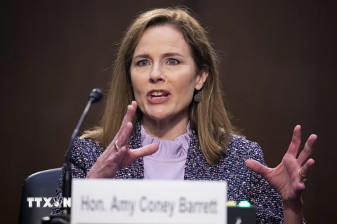 Tân Thẩm phán Tòa án Tối cao Mỹ Amy Coney Barrett. (Ảnh: AFP/TTXVN)