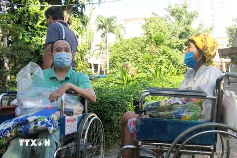 [Photo] Thành phố Hồ Chí Minh: Phiên chợ 0 đồng làm ấm lòng bệnh nhân 