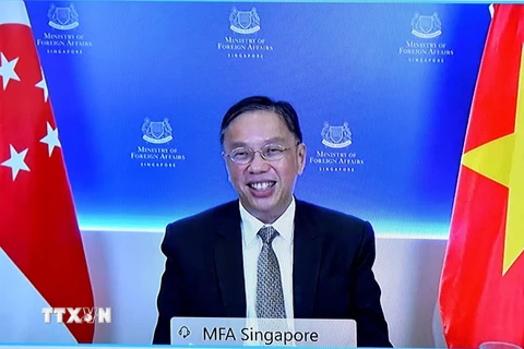 Bí thư thường trực Bộ Ngoại giao Singapore Chee Wee Kiong tại cuộc họp trực tuyến Tham khảo Chính trị Việt Nam-Singapore lần thứ 13. (Ảnh: TTXVN phát)