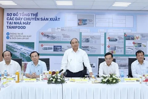 Thủ tướng Nguyễn Xuân Phúc phát biểu tại chuyến tăm nhà máy Tanifood năm 2018.