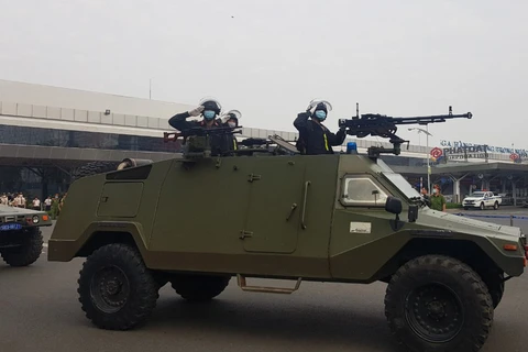 Lực lượng vũ trang bảo vệ cảng hàng không quốc tế Tân Sơn Nhất gồm nhiều lực lượng thuộc Công an TP.HCM. (Nguồn: tuoitre.vn)