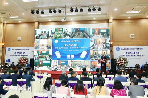 Lễ công bố ứng dụng "VssID - Bảo hiểm xã hội số" của Bảo hiểm xã hội Việt Nam. 