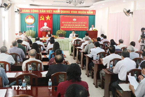 Hội nghị hiệp thương lần thứ nhất để thỏa thuận người ứng cử đại biểu Quốc hội và HĐND tỉnh Khánh Hòa. (Ảnh: Tiên Minh/TTXVN)