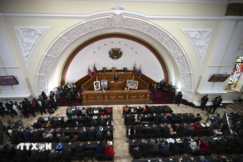 Quang cảnh phiên họp Quốc hội Venezuela ở Caracas ngày 5/1/2021. (Ảnh: AFP/TTXVN)