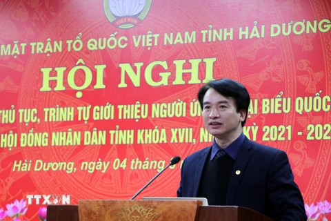 Chủ tịch Ủy ban MTTQ Việt Nam tỉnh Hải Dương Nguyễn Đức Tuấn phát biểu tại hội nghị. (Ảnh: Mạnh Tú/TTXVN)