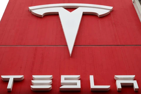 Biểu tượng Tesla. (Ảnh: Reuters)
