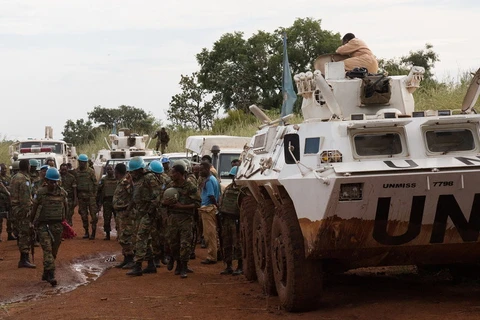 Lực lượng gìn giữ hòa bình Phái bộ LHQ tại Nam Sudan (UNMISS) đảm bảo an ninh cho một đoàn xe từ Juba. (Nguồn: un.org)