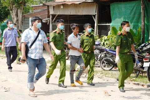 Phạm Thanh Sang, nghi phạm giết cha ruột chôn xác phi tang bị bắt giữ. (Nguồn: thanhnien.vn)