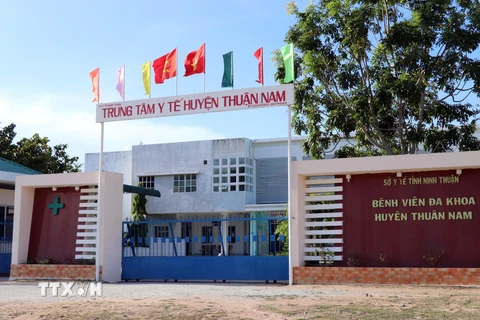 Bệnh viện dã chiến sẽ được xây dựng tại Trung tâm y tế huyện Thuận Nam phục vụ cách ly tập trung phòng, chống dịch COVID-19. (Ảnh: Công Thử/TTXVN)