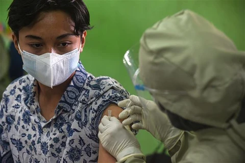 [Video] Dịch COVID-19: Tiêm 2 liều vaccine có thể phòng biến thể Delta