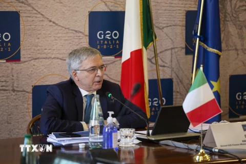 Bộ trưởng Kinh tế Italy Daniele Franco phát biểu tại cuộc họp trực tuyến Bộ trưởng Tài chính G20, ở Rome, ngày 7/4/2021. (Ảnh: AFP/TTXVN)
