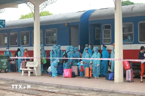 Thừa Thiên-Huế đón 386 công dân trở về từ vùng dịch bằng tàu hỏa