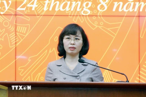 Phó Bí thư Tỉnh ủy Quảng Ninh Trịnh Thị Minh Thanh phát biểu tại hội nghị. (Ảnh: TTXVN phát)