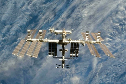 Vào tháng 7, toàn bộ ISS đã nghiêng ra khỏi quỹ đạo sau khi các động cơ đẩy của module Nauka hoạt động trở lại vài giờ sau khi cập cảng. (Nguồn: NASA/AFP)