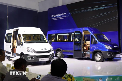 THACO Trường Hải giới thiệu dòng xe Mini Bus IVECO DAILY tháng 10/2020. (Ảnh: Trần Tĩnh/TTXVN)