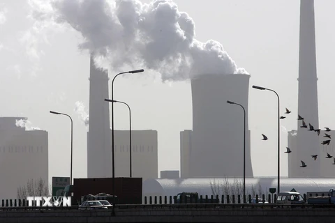 Các công ty sẽ phải đo lượng khí thải. (Ảnh: AFP/TTXVN)