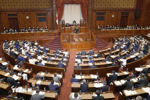 Toàn cảnh một phiên họp của Quốc hội Nhật Bản ở Tokyo, ngày 13/10/2021. (Ảnh: Kyodo/TTXVN)