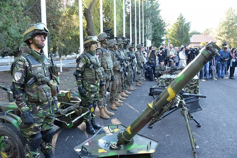 Quân đội Romania tại Craiova. (Ảnh: NATO)