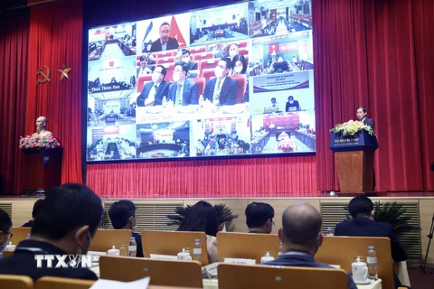 Bộ trưởng Bộ Ngoại giao Bùi Thanh Sơn phát biểu chỉ đạo hội nghị. (Ảnh: Lâm Khánh/TTXVN)
