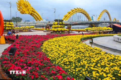 Thành phố Đà Nẵng tổ chức nhiều hoạt động kỷ niệm 25 năm trực thuộc Trung ương và chào đón Năm mới 2022. (Ảnh: Trần Lê Lâm/TTXVN)