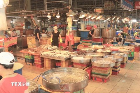 [Photo] TP.HCM: Chợ đầu mối Bình Điền nhộn nhịp những ngày giáp Tết