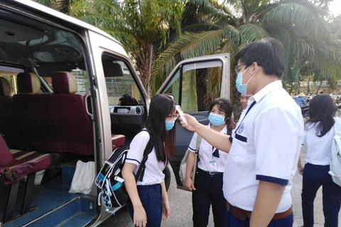 Học sinh từ lớp 7 đến lớp 12 ở Tiền Giang đến trường học trực tiếp từ ngày 7/2. (Nguồn: tuoitre.vn)