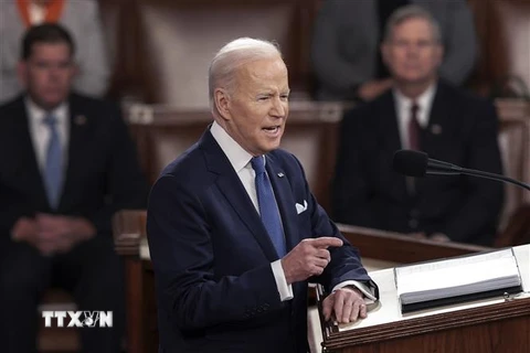 Tổng thống Mỹ Joe Biden đọc Thông điệp Liên bang 2022 tại phiên họp lưỡng viện Quốc hội ở Washington, DC, ngày 1/3/2022. (Ảnh: AFP/TTXVN)