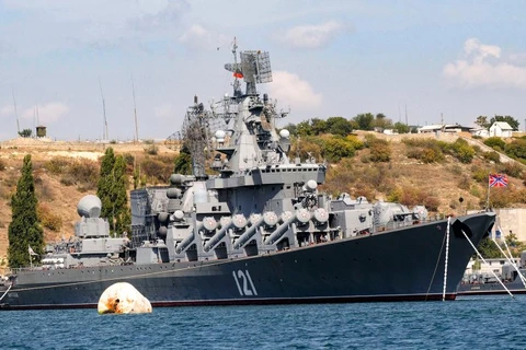 Tàu tuần dương tên lửa Moskva thuộc Hạm đội Biển Đen của Nga neo đậu tại cảng Sevastopol trên Biển Đen ngày 11/9/2008. (Nguồn: AP)