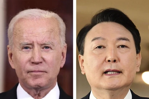 Tổng thống Mỹ Joe Biden và Tổng thống đắc cử Hàn Quốc Yoon Suk Yeol. (Nguồn: Kyodo)
