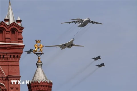 Dàn vũ khí khủng của Nga trong lễ tổng duyệt trên Quảng trường Đỏ