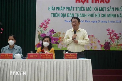 Ông Đinh Minh Hiệp, Giám đốc Sở Nông nghiệp và Phát triển nông thôn Tp.Hồ Chí Minh phát biểu tại hội thảo. (Ảnh: Xuân Anh/TTXVN)