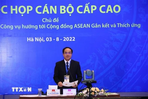 Thứ trưởng Bộ Nội vụ Vũ Chiến Thắng phát biểu tại Hội nghị Hợp tác ASEAN về các vấn đề công vụ lần thứ 21. (Ảnh: Văn Điệp/TTXVN)